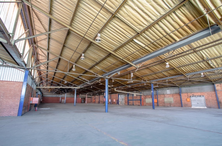 To Let commercial Property for Rent in Spartan Gauteng