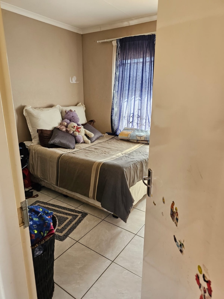 2 Bedroom Property for Sale in Cosmo City Gauteng