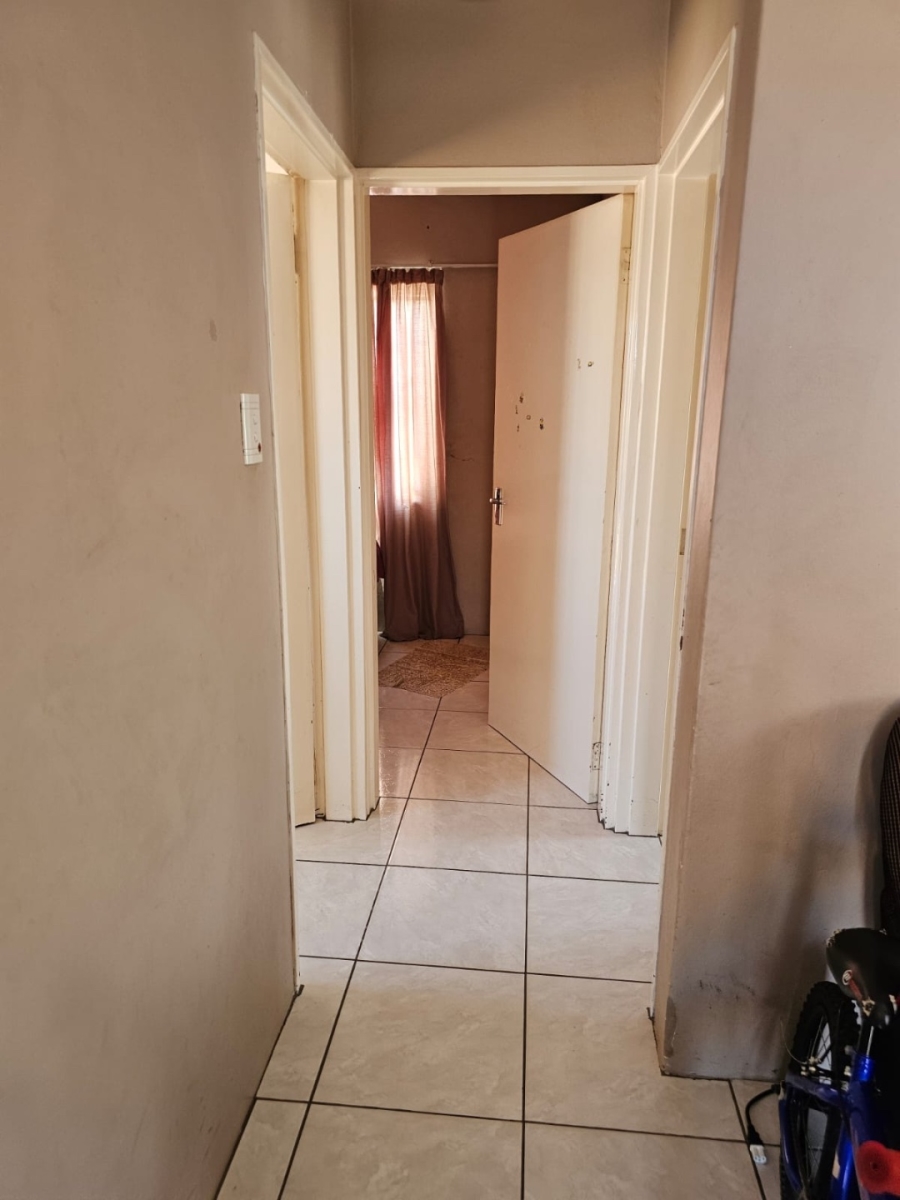 2 Bedroom Property for Sale in Cosmo City Gauteng