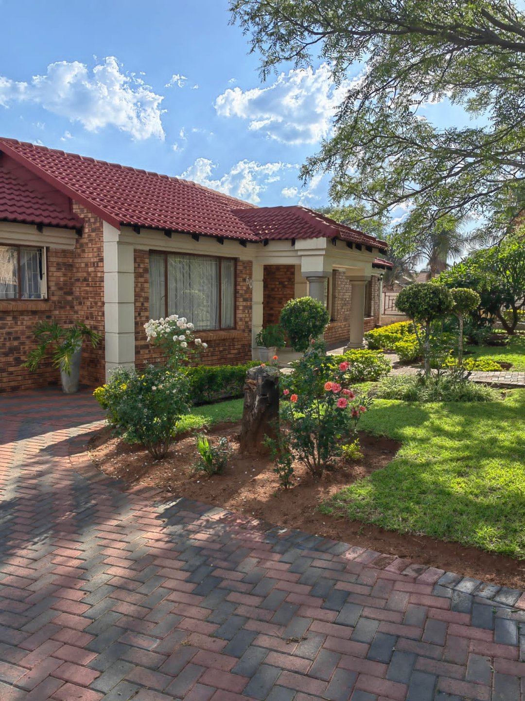 3 Bedroom Property for Sale in The Orchards Gauteng
