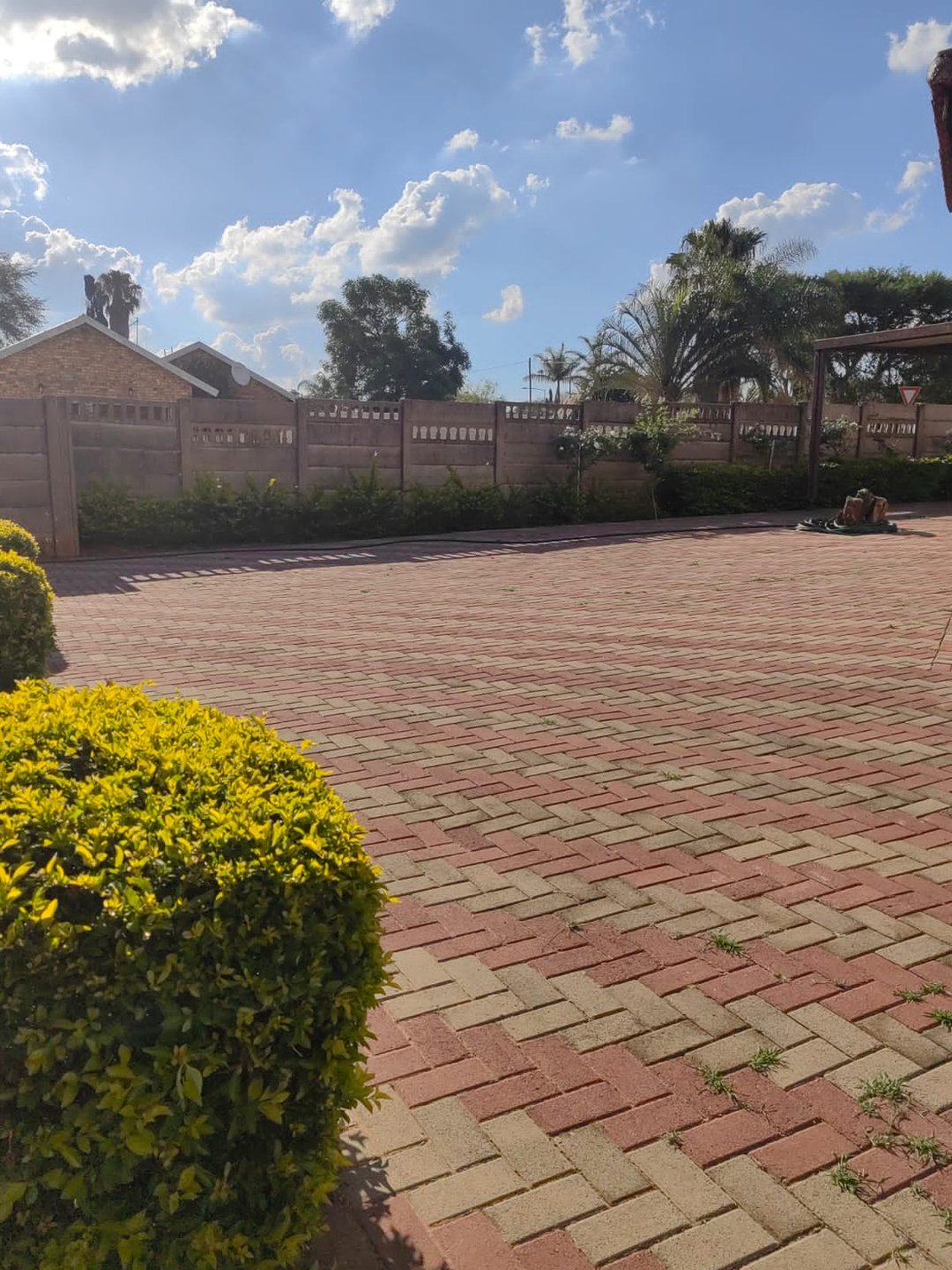 3 Bedroom Property for Sale in The Orchards Gauteng