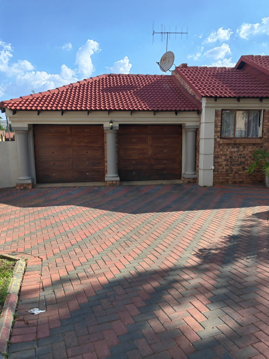 3 Bedroom Property for Sale in The Orchards Gauteng