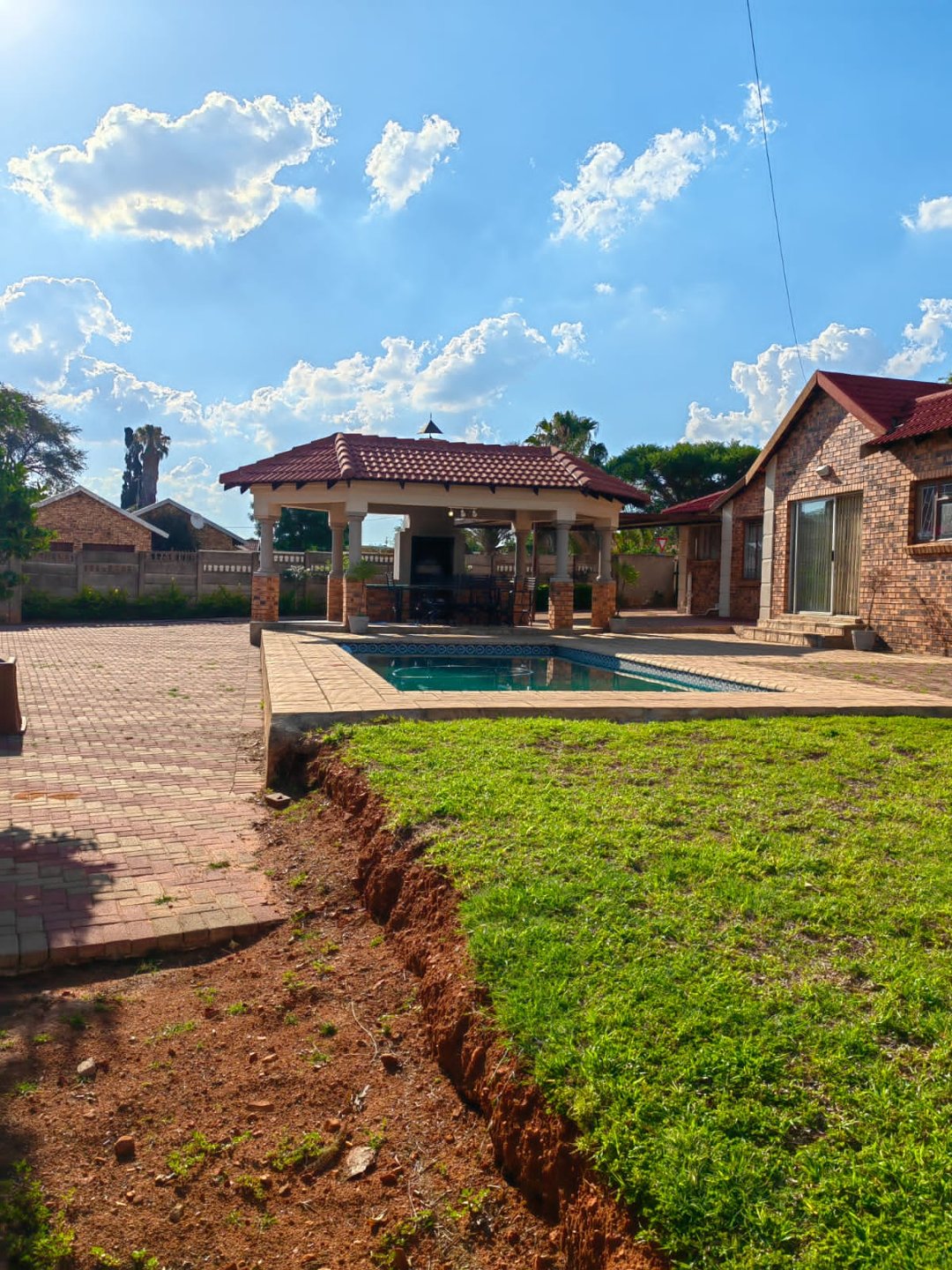 3 Bedroom Property for Sale in The Orchards Gauteng