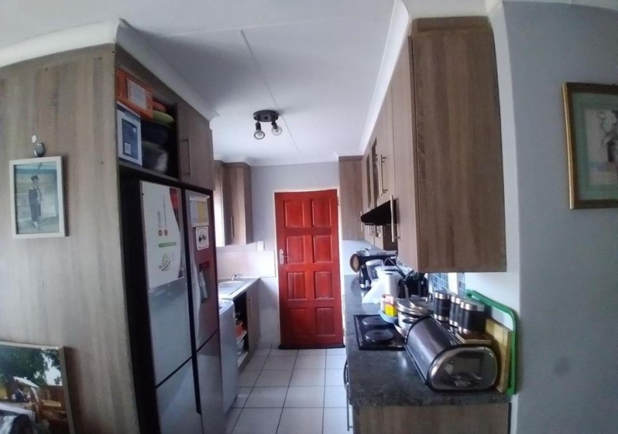 To Let 3 Bedroom Property for Rent in Blue Hills AH Gauteng