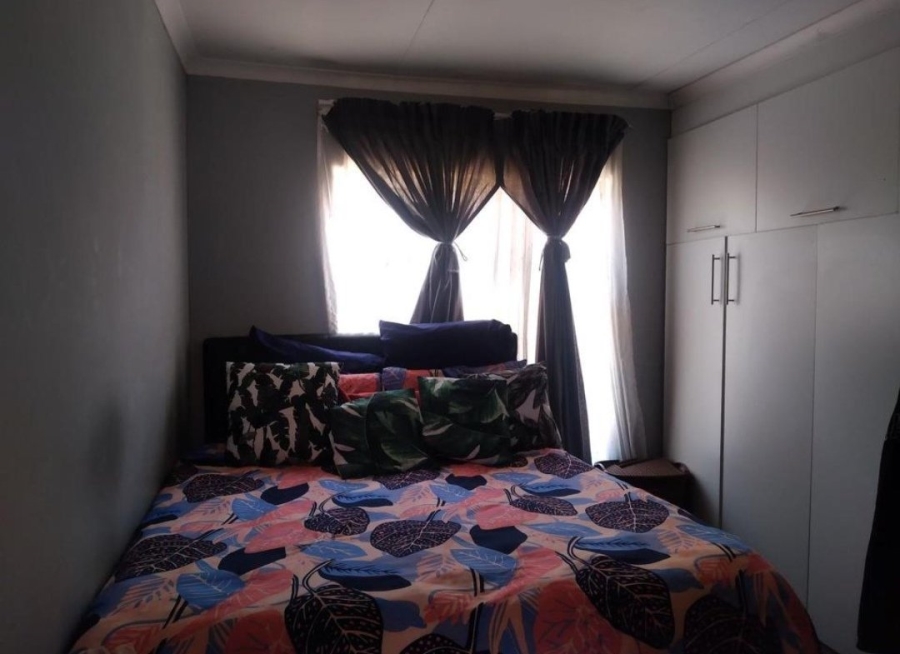 To Let 3 Bedroom Property for Rent in Blue Hills AH Gauteng