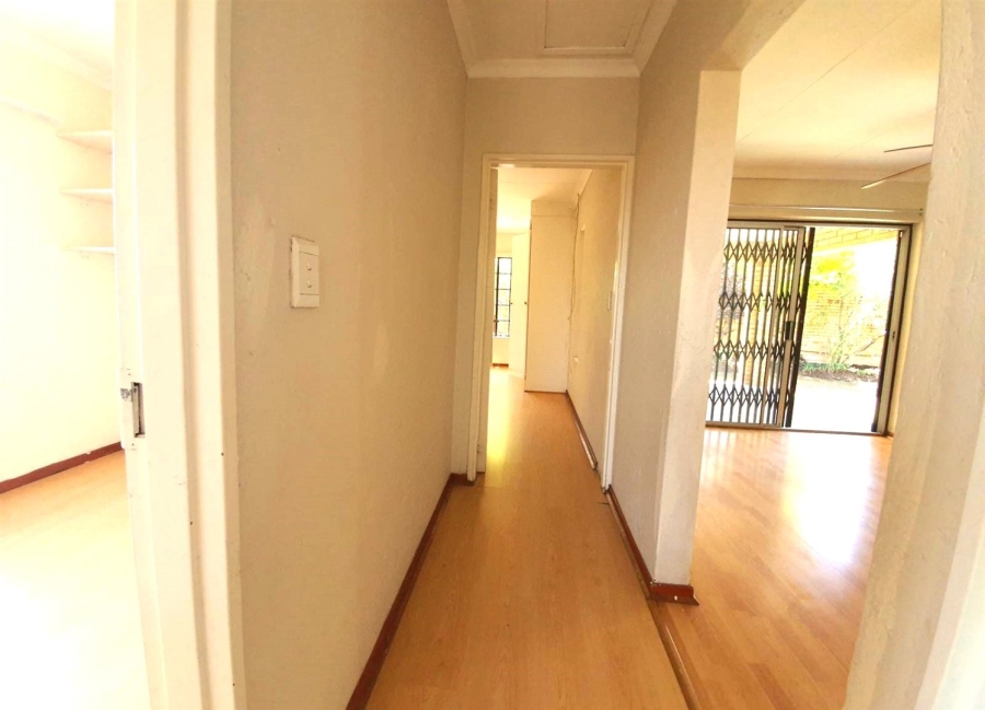 3 Bedroom Property for Sale in Maroeladal Gauteng