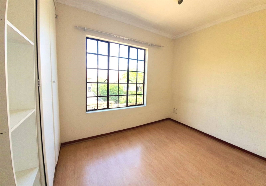 3 Bedroom Property for Sale in Maroeladal Gauteng