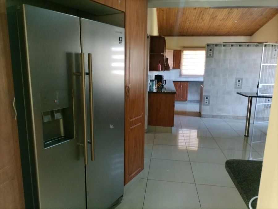 5 Bedroom Property for Sale in New State Areas Gauteng