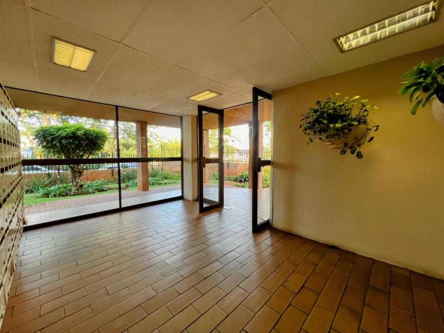 1 Bedroom Property for Sale in Wonderboom South Gauteng