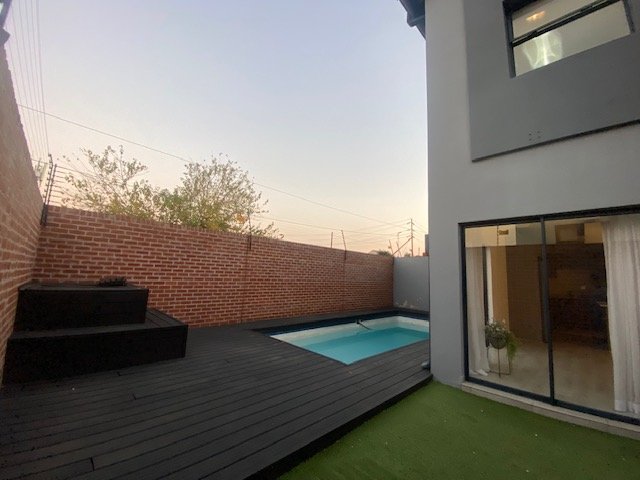 To Let 4 Bedroom Property for Rent in Morningside Ext 40 Gauteng