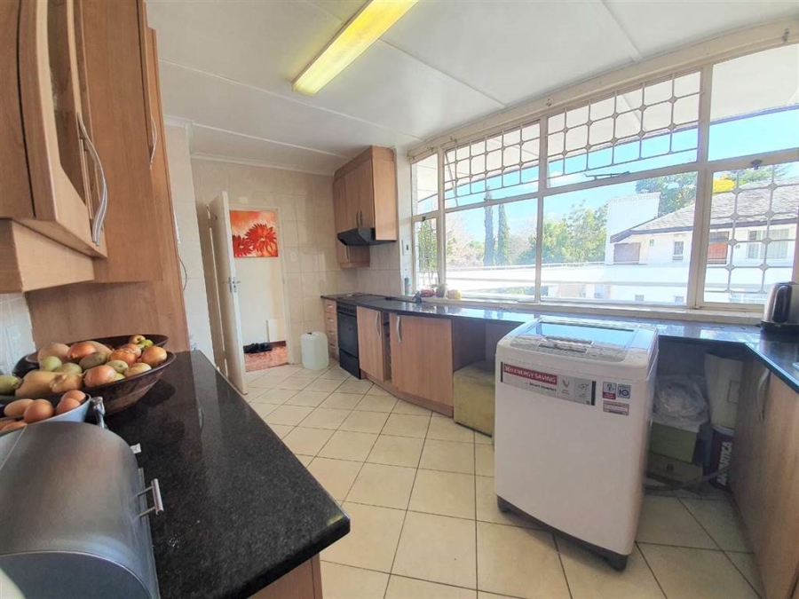 To Let 3 Bedroom Property for Rent in Bryanston Gauteng