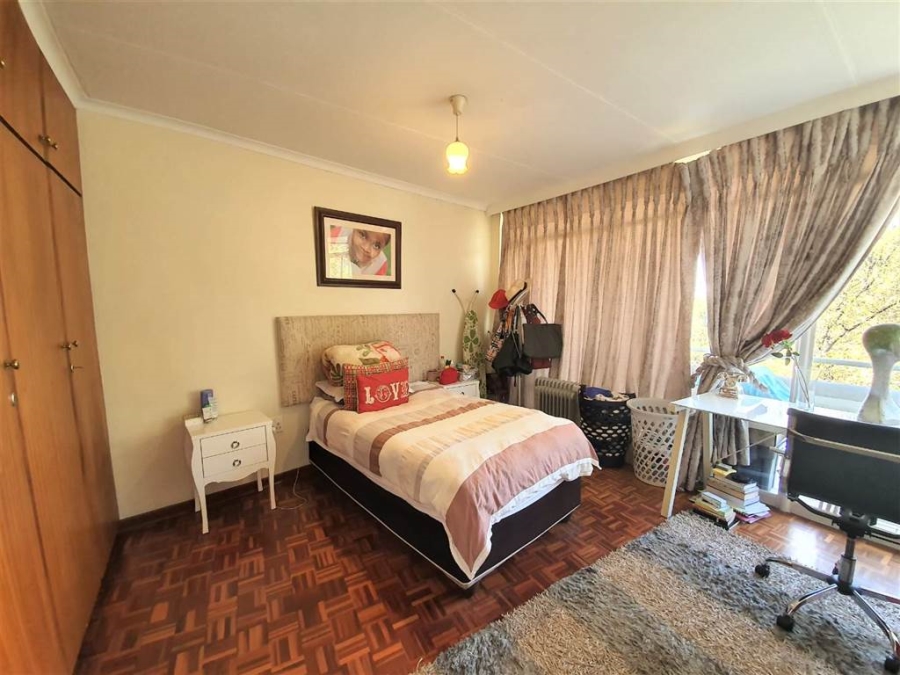 To Let 3 Bedroom Property for Rent in Bryanston Gauteng