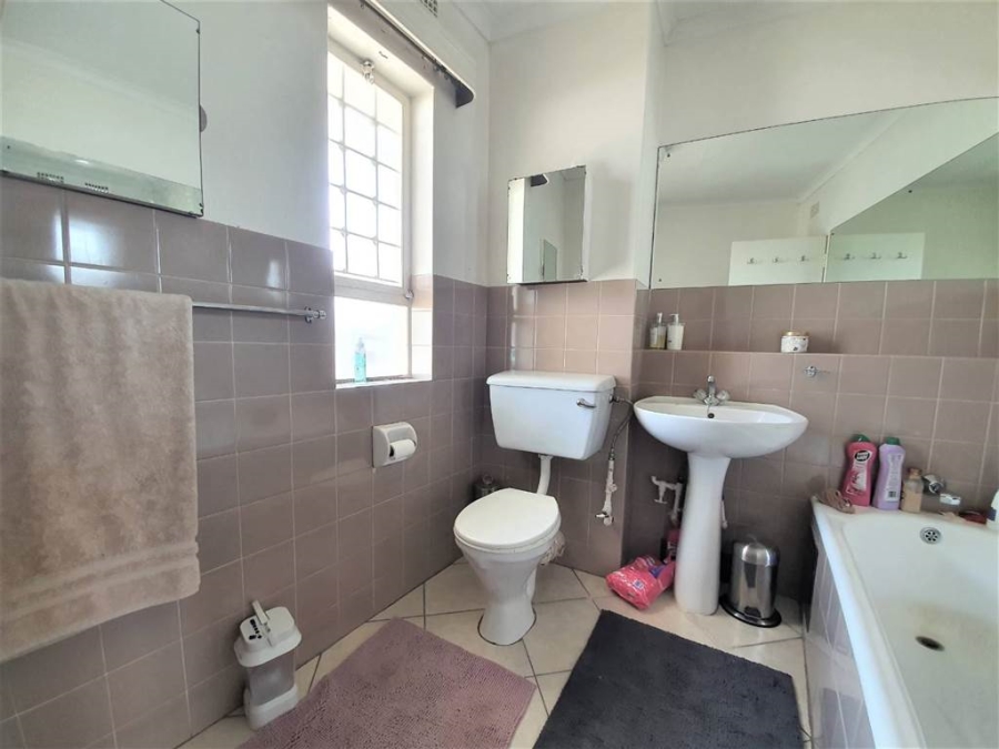 To Let 3 Bedroom Property for Rent in Bryanston Gauteng