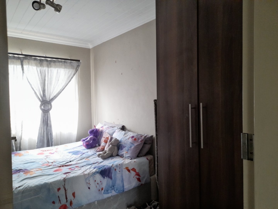 2 Bedroom Property for Sale in Andeon AH Gauteng