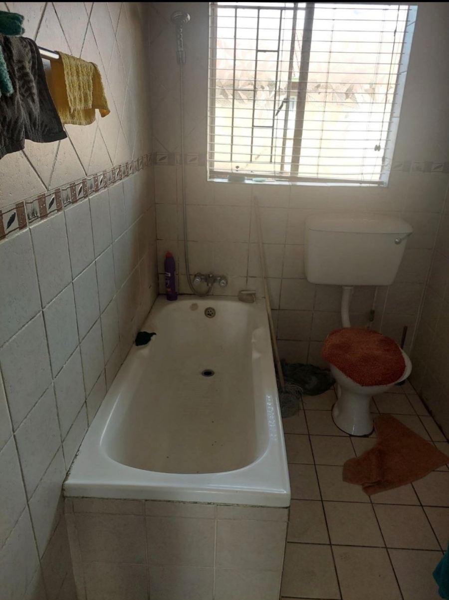 2 Bedroom Property for Sale in Birchleigh Gauteng