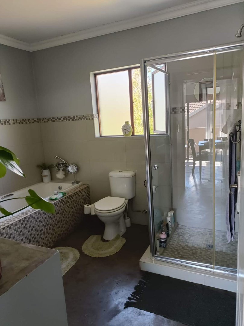 3 Bedroom Property for Sale in Amberfield Valley Gauteng