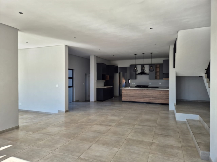 4 Bedroom Property for Sale in Midstream Heights Gauteng