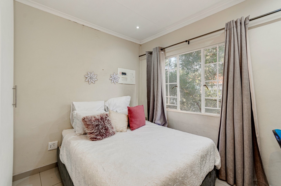 3 Bedroom Property for Sale in Roodepoort Gauteng