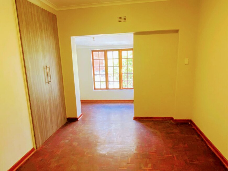 11 Bedroom Property for Sale in Blairgowrie Gauteng