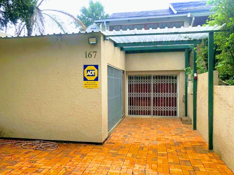 11 Bedroom Property for Sale in Blairgowrie Gauteng