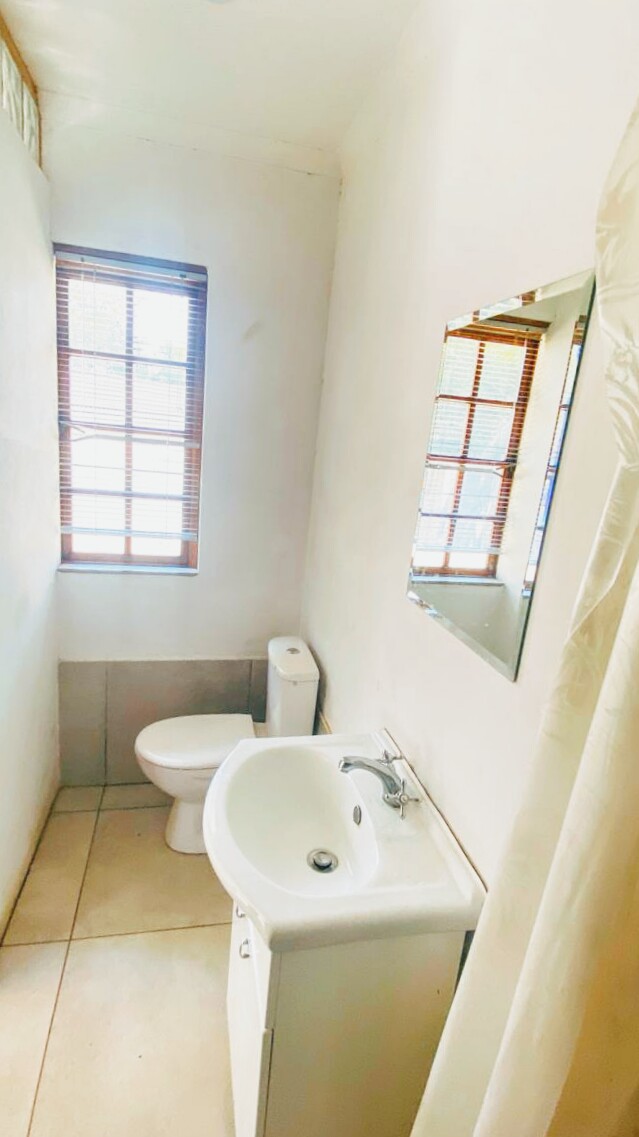 11 Bedroom Property for Sale in Blairgowrie Gauteng