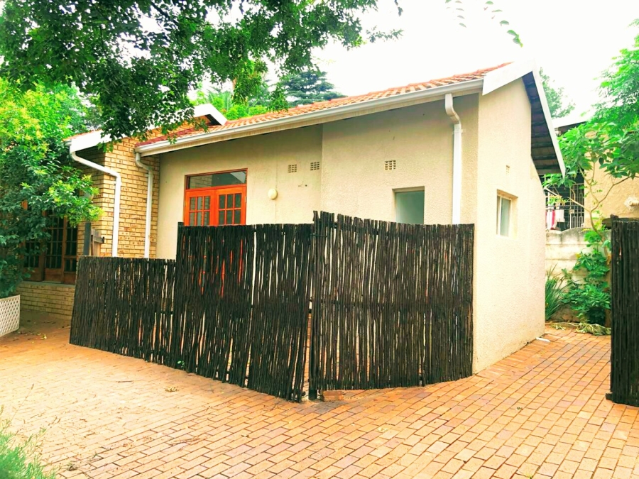 11 Bedroom Property for Sale in Blairgowrie Gauteng