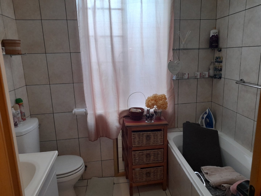 3 Bedroom Property for Sale in Homestead Gauteng