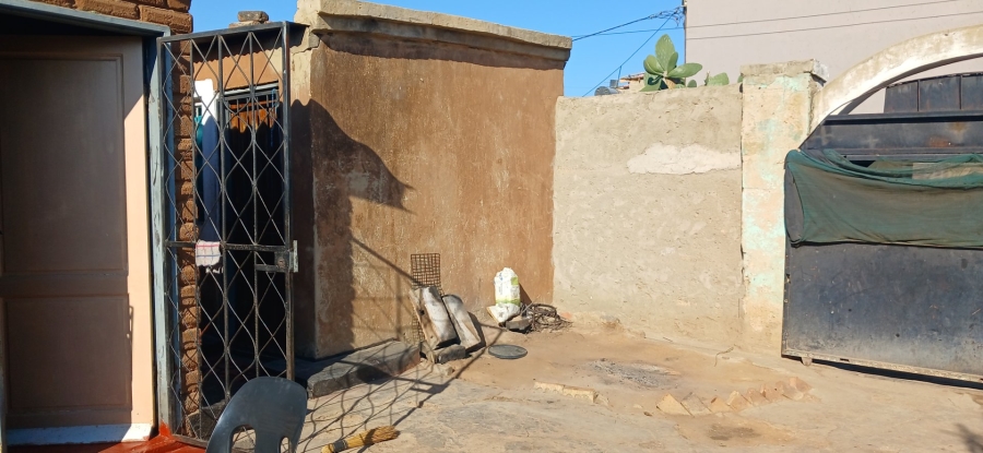 10 Bedroom Property for Sale in Cosmo City Gauteng