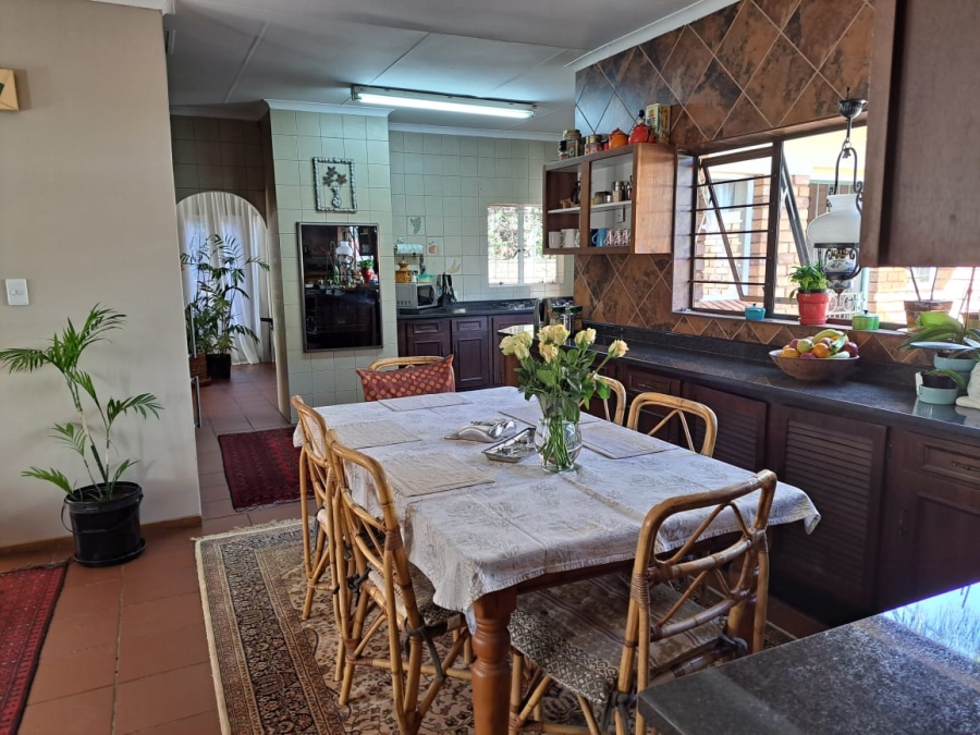 3 Bedroom Property for Sale in Die Wilgers Gauteng