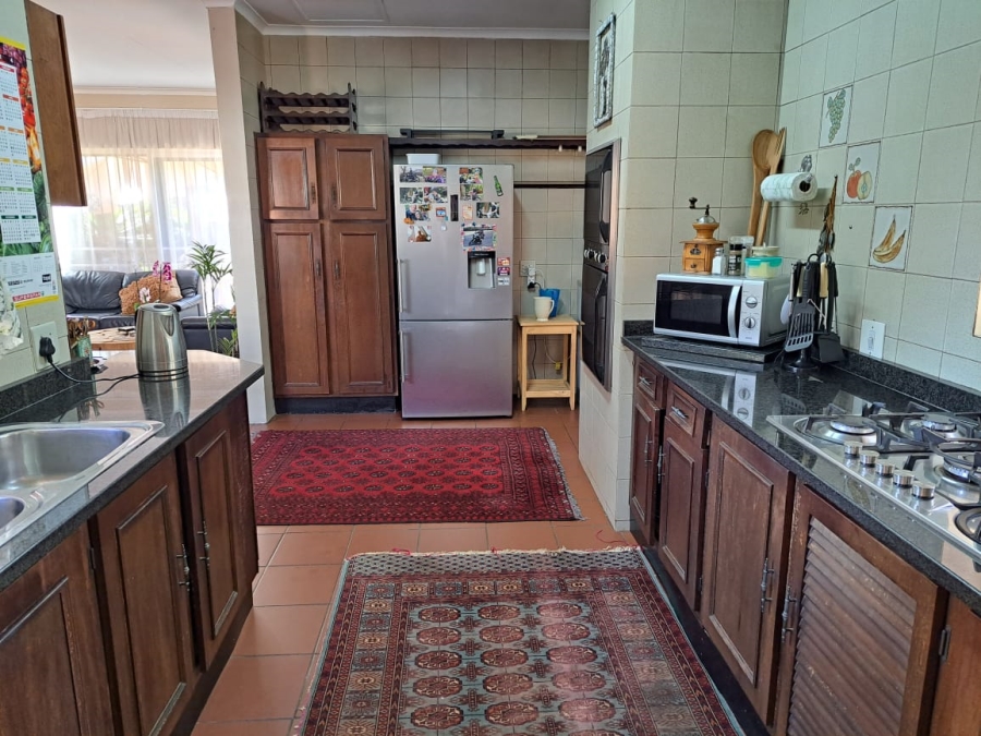 3 Bedroom Property for Sale in Die Wilgers Gauteng