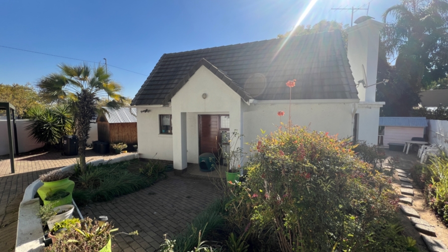 3 Bedroom Property for Sale in Douglasdale Gauteng