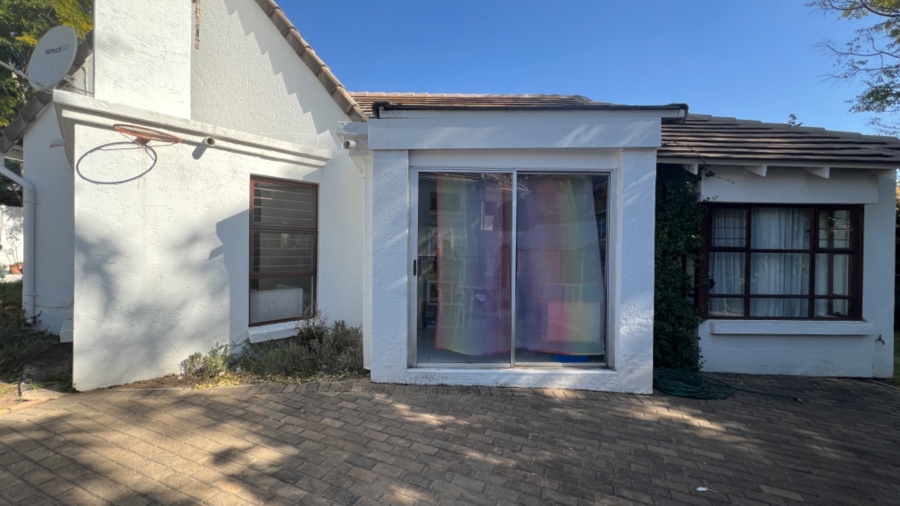 3 Bedroom Property for Sale in Douglasdale Gauteng