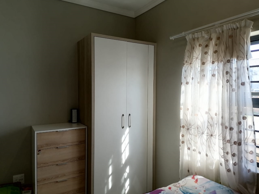 To Let 3 Bedroom Property for Rent in Lion Pride Gauteng