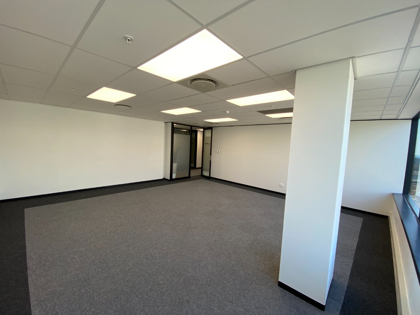 To Let commercial Property for Rent in Menlyn Gauteng