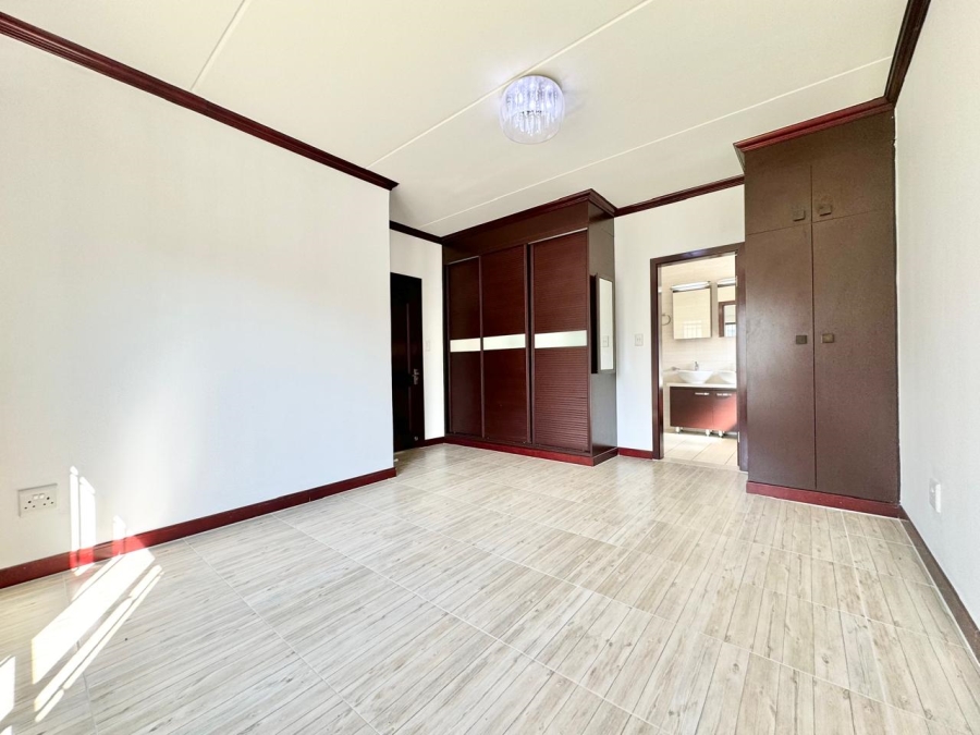 2 Bedroom Property for Sale in Carlswald Gauteng