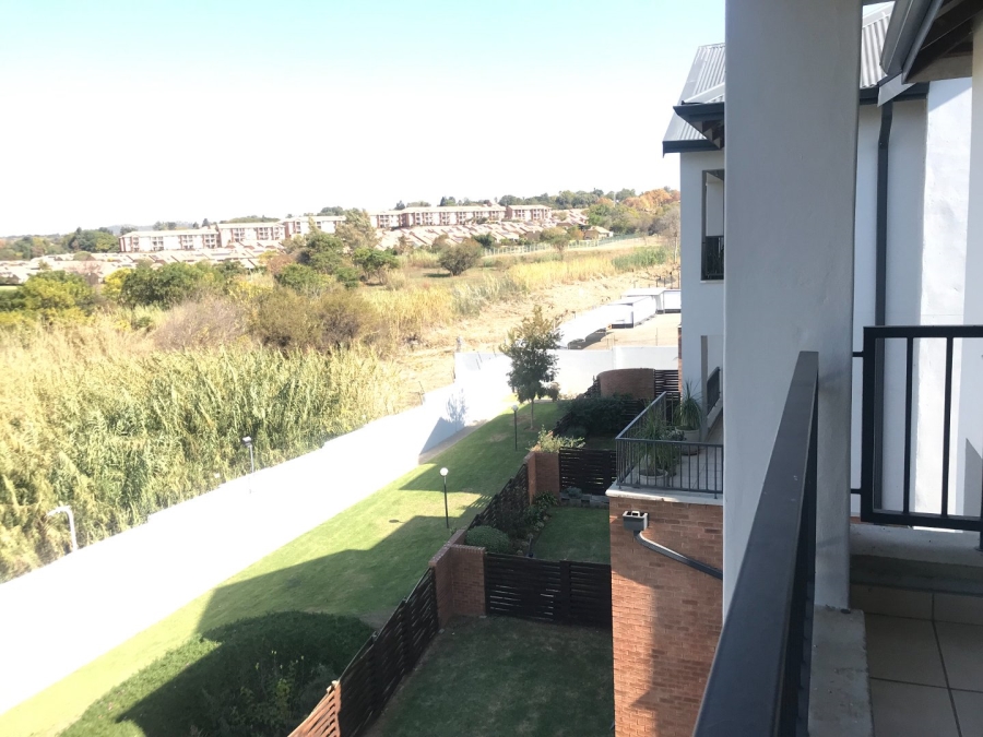 1 Bedroom Property for Sale in Olivedale Gauteng