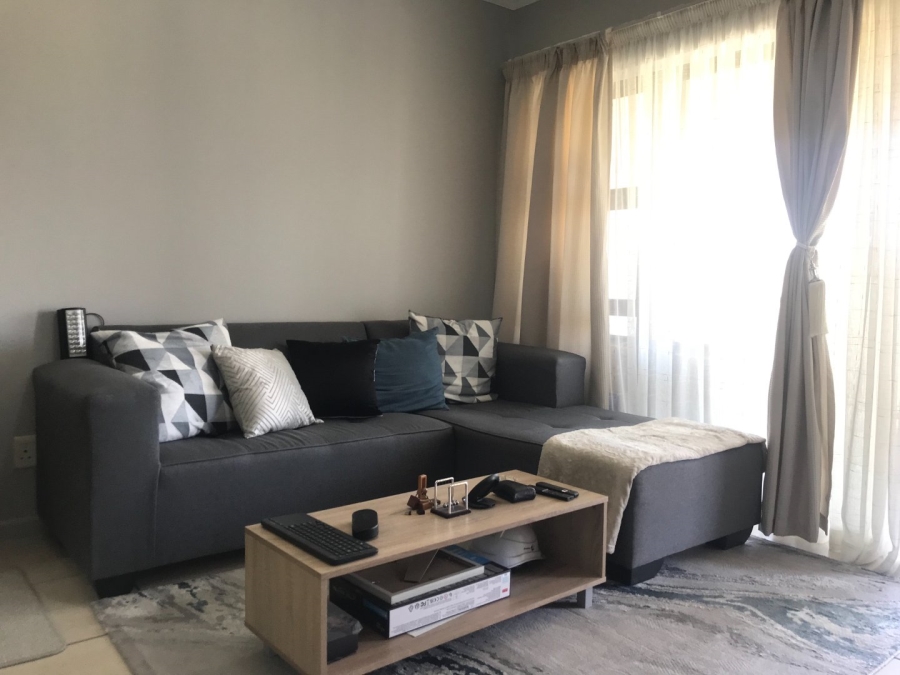 1 Bedroom Property for Sale in Olivedale Gauteng