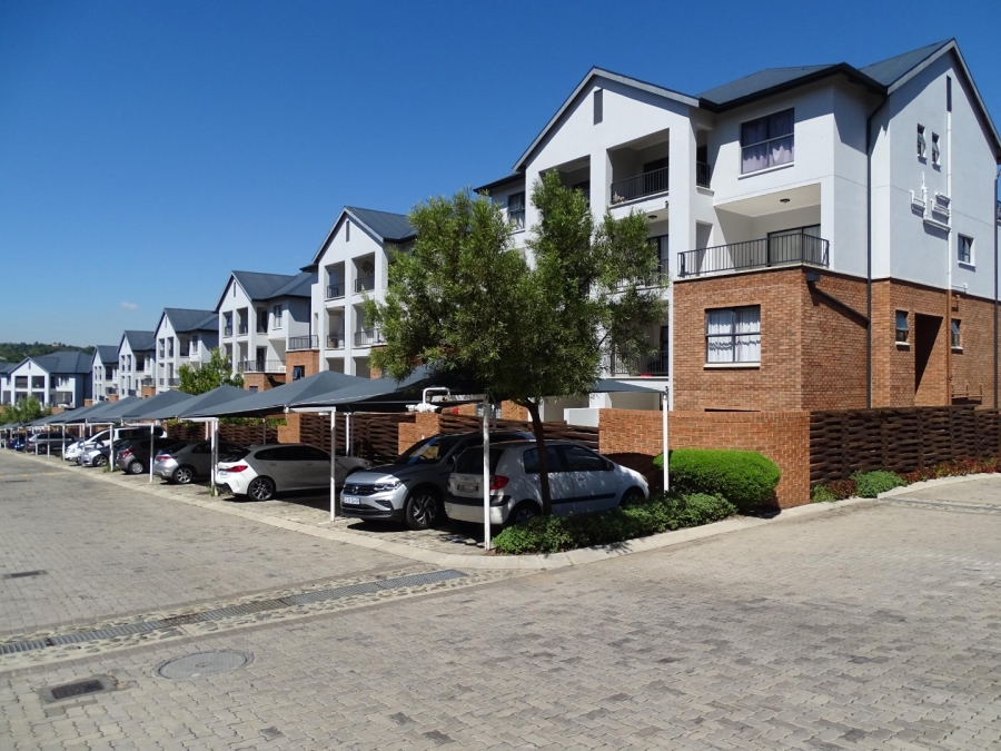 1 Bedroom Property for Sale in Olivedale Gauteng