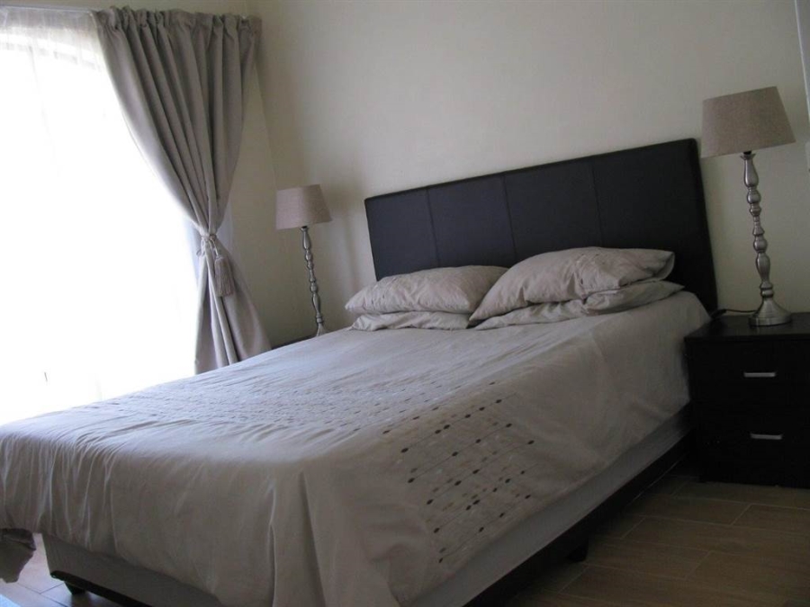 1 Bedroom Property for Sale in Fourways Gauteng