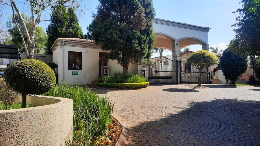 2 Bedroom Property for Sale in Melrose Estate Gauteng