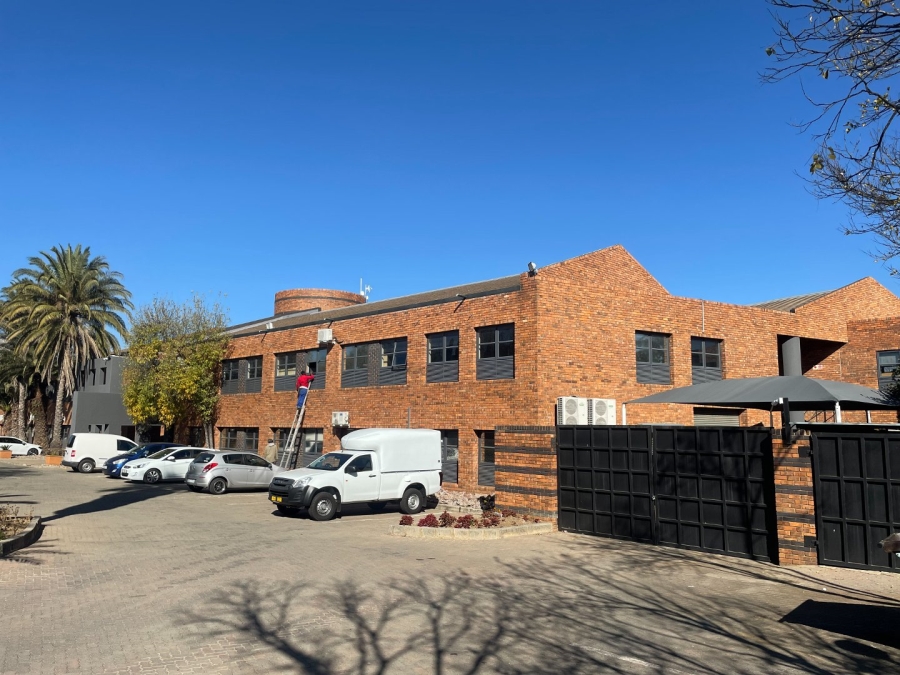 Commercial Property for Sale in Vorna Valley Gauteng