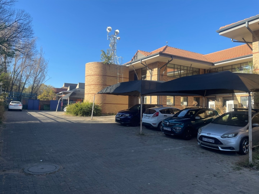 Commercial Property for Sale in Vorna Valley Gauteng