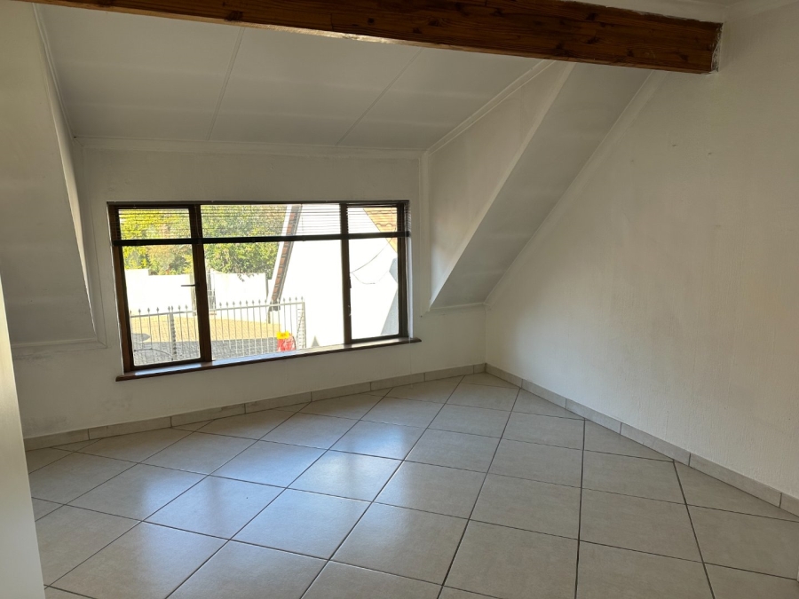 3 Bedroom Property for Sale in Woodmead Gauteng