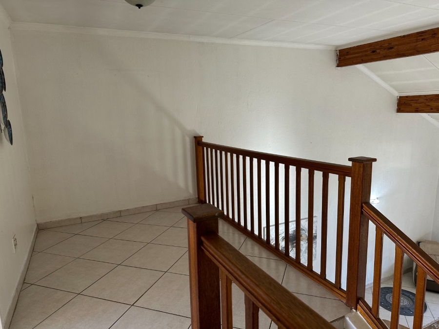 3 Bedroom Property for Sale in Woodmead Gauteng