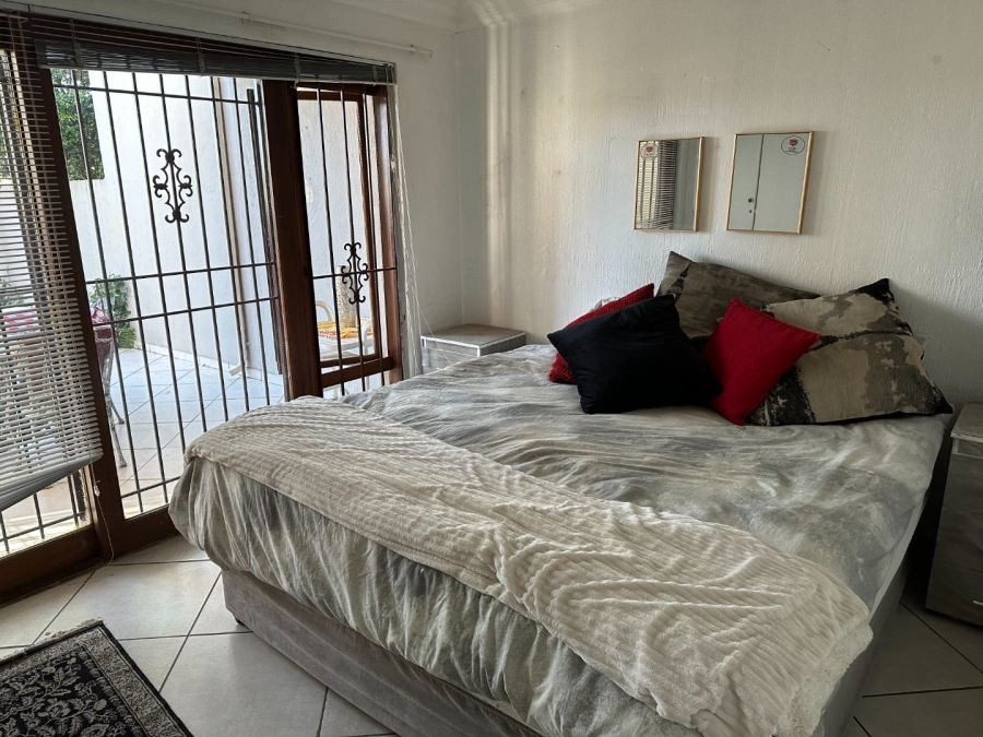 3 Bedroom Property for Sale in Woodmead Gauteng