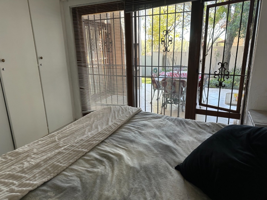 3 Bedroom Property for Sale in Woodmead Gauteng