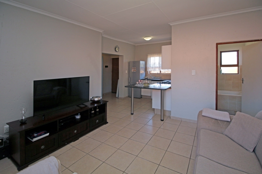 To Let 2 Bedroom Property for Rent in North Riding AH Gauteng