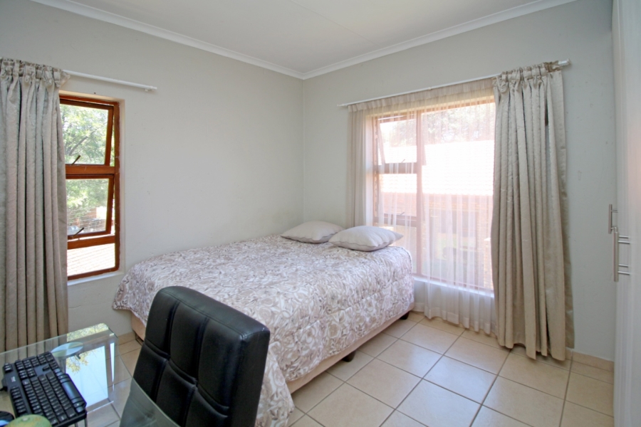 To Let 2 Bedroom Property for Rent in North Riding AH Gauteng