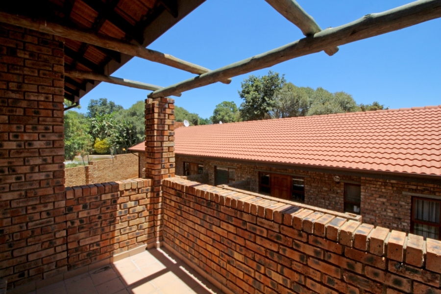 To Let 2 Bedroom Property for Rent in North Riding AH Gauteng