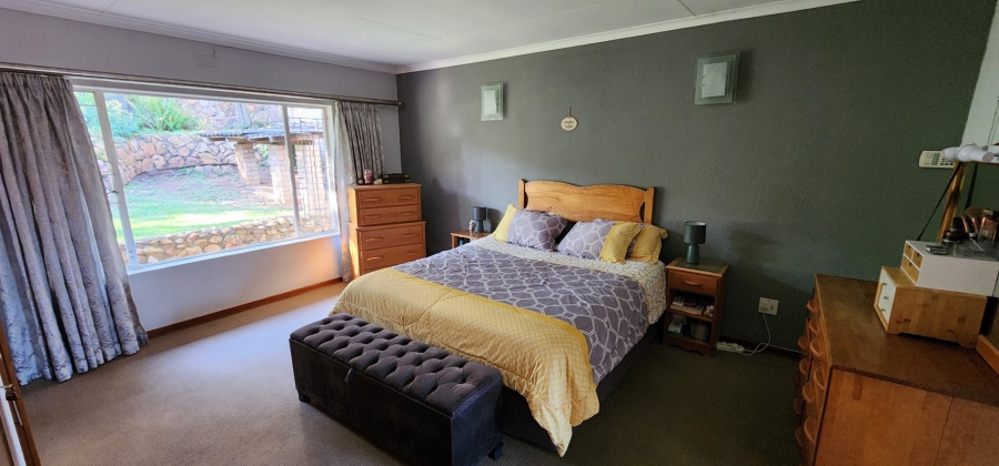 6 Bedroom Property for Sale in Constantia Kloof Gauteng